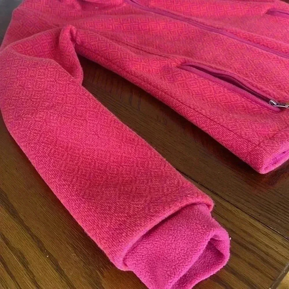 Bench women’s fleece jacket. Size small. - Picture 10 of 10